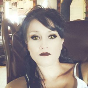 Meet your Posher, Tanya